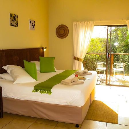 Umkhumbi Lodge Hluhluwe Dış mekan fotoğraf