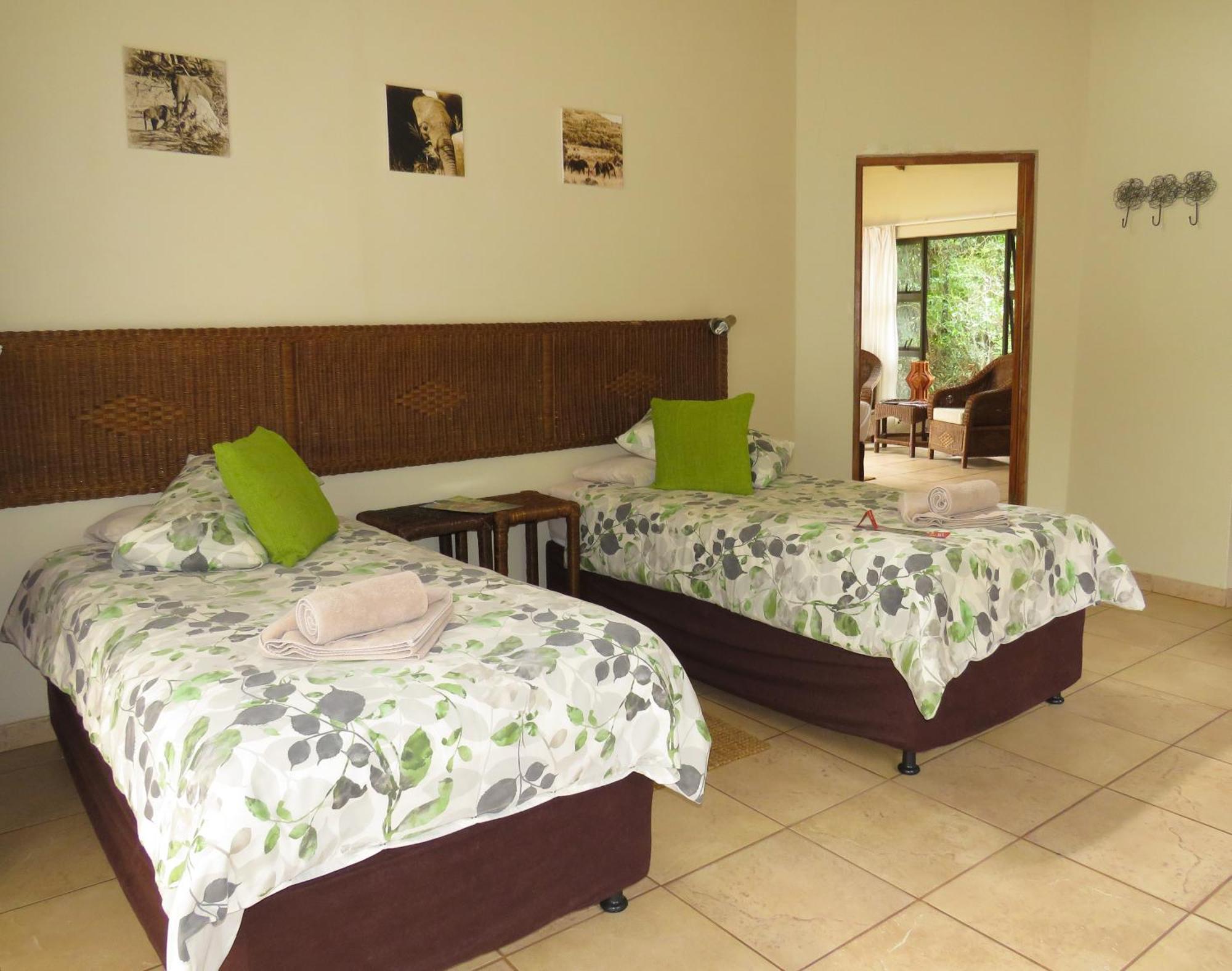 Umkhumbi Lodge Hluhluwe Oda fotoğraf