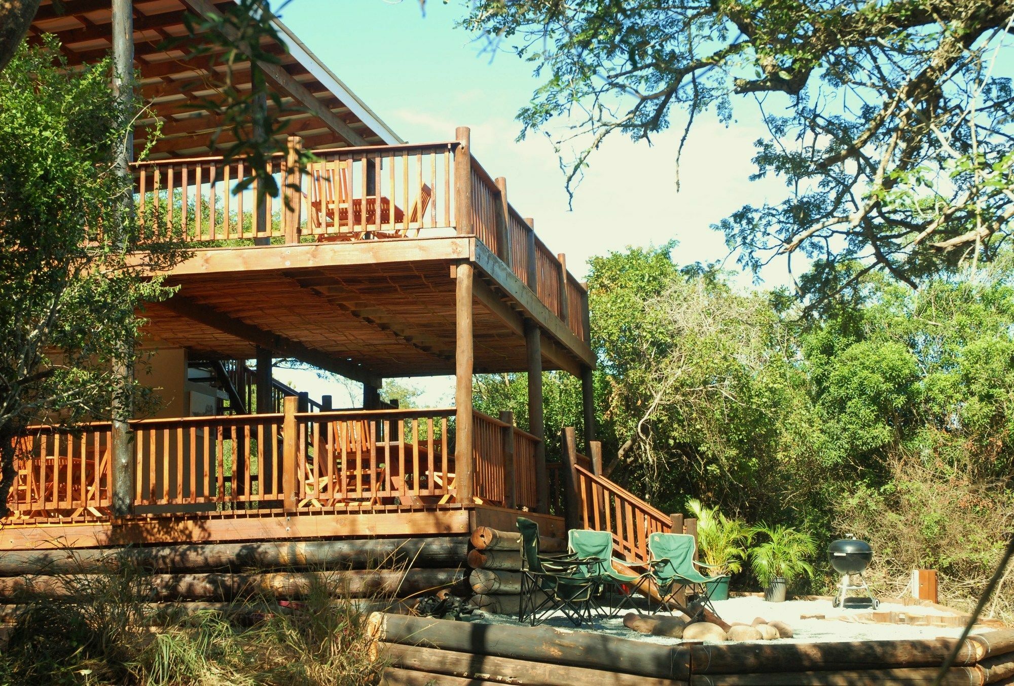 Umkhumbi Lodge Hluhluwe Dış mekan fotoğraf